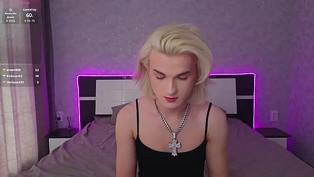 vulgarblondee webcam