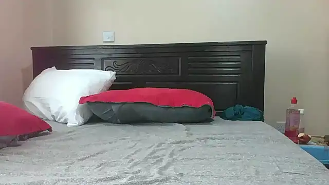 Huge_Bootybae webcam