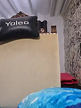 kylie_blck webcam