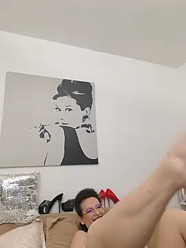RebeccaNoble webcam