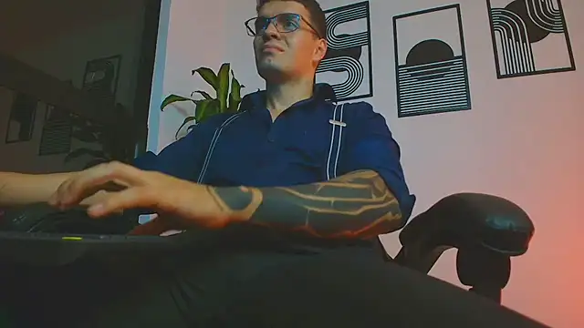 ALPHA_DOMINUS_ webcam