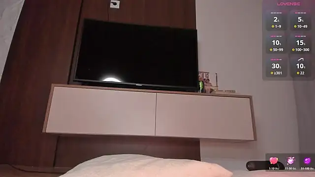 amy_akime live cam