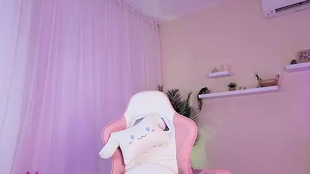 BetsyGonzale webcam