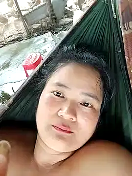 BigAss-69 webcam