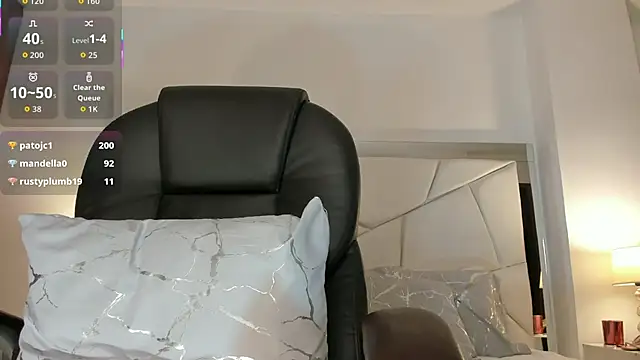 Natasha_Kiim_ webcam