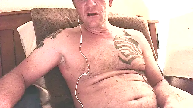 Yournaughty webcam