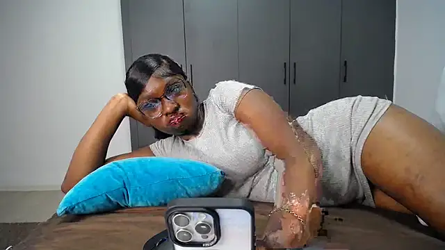Pretty_Liya08 webcam