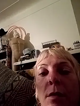 ticklemepinkk webcam