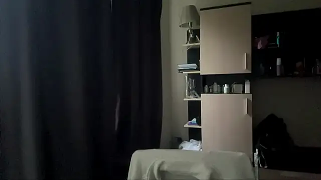 AquilineOrites live cam on StripChat