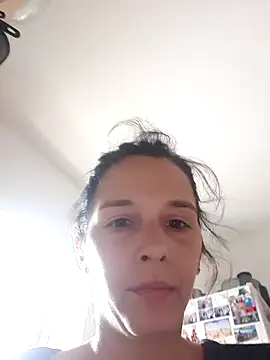 SmokerLety live sex cam