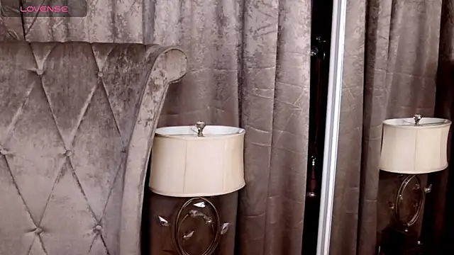 BustyGizelle live cam