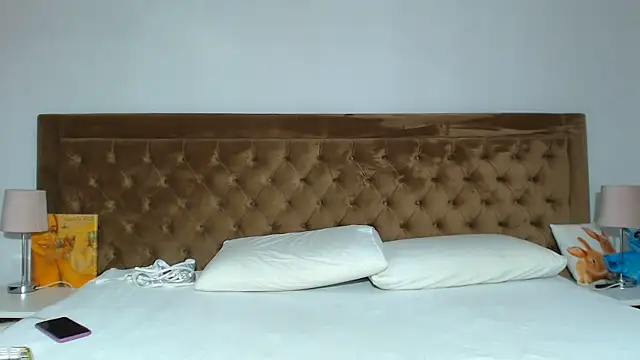 Aylinhoney08 webcam