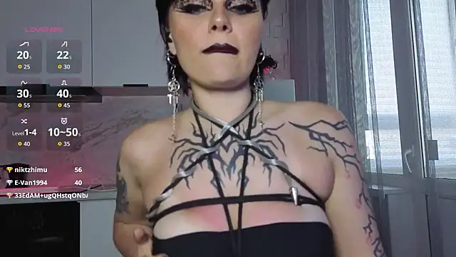 IntrigueYourDay webcam