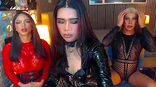 AudreyMilesTrans webcam