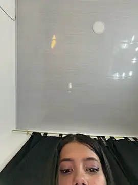 EmmiiGlow webcam