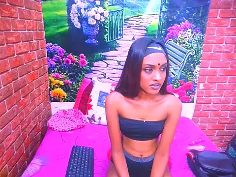 IndianPretty14u2Luv webcam
