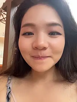 xiaochengzi505 (F milf) - 上身真空到下播