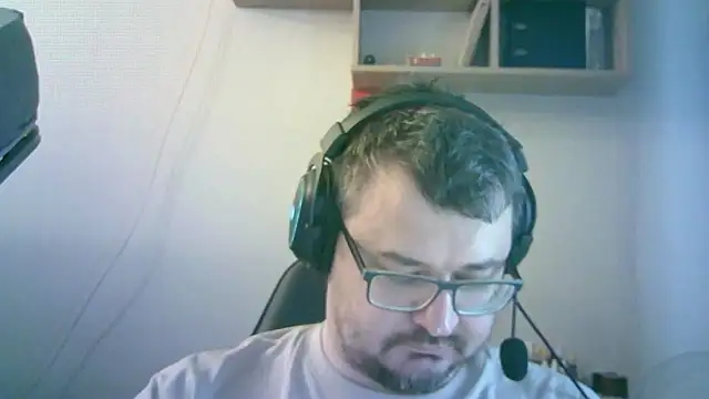 SirAbuser webcam