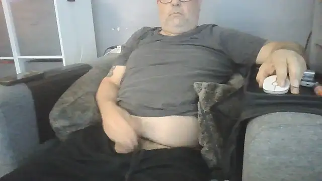 Naturistmale45 webcam