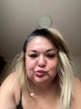 MikyVesela webcam