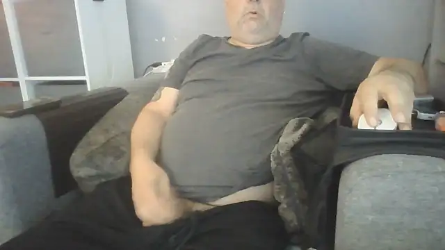 Naturistmale45 webcam