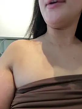 Milana_UK live sex cam