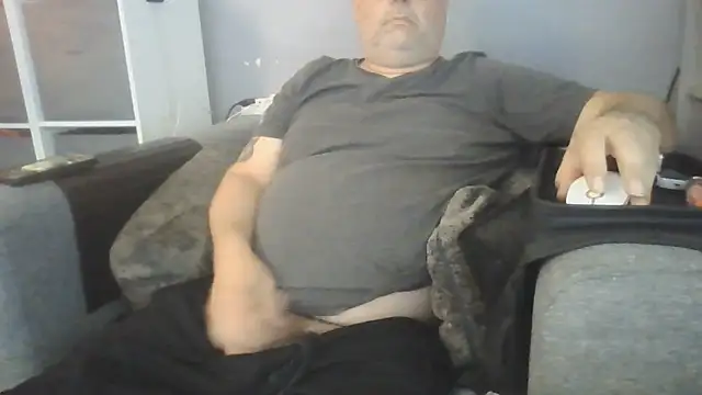 Naturistmale45 live cam