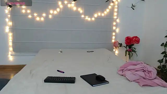 sarabubbie (Ask my age) - Blowjob