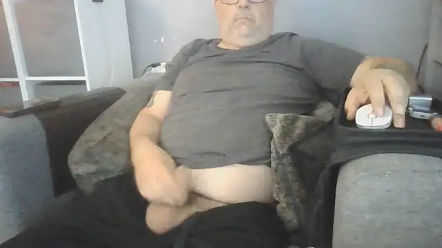 Naturistmale45 webcam
