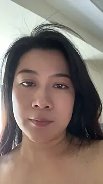 mo-mo-69 webcam
