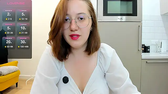 Charmy_Gracy webcam