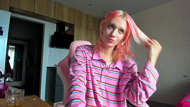 _Alice_Kitty webcam