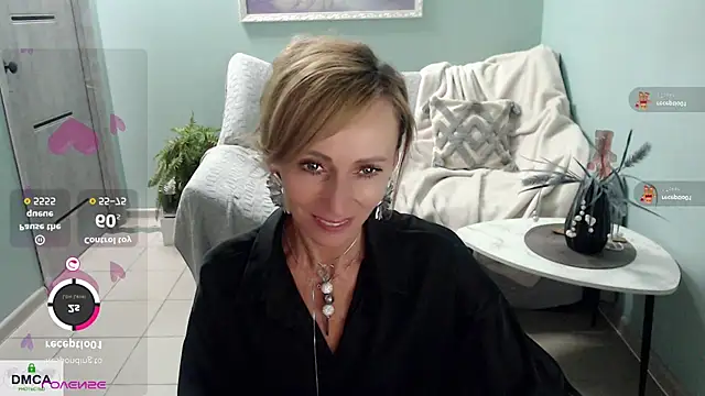 HornyMilf_777 webcam
