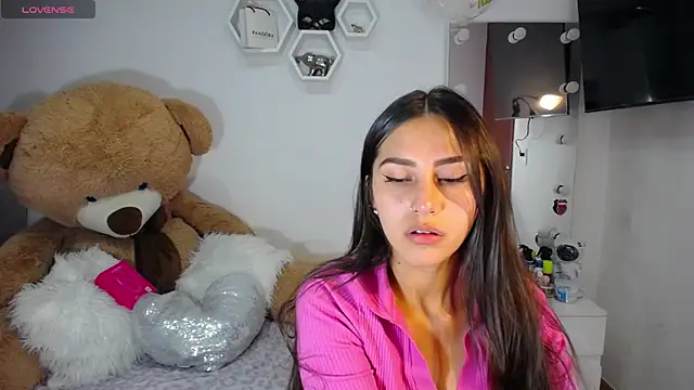 channel-rose1 - Channel-rose1's free webcam - UK Sex Cams