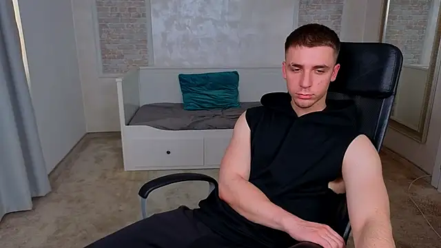 kellenwest - KellenWest's free webcam - UK Sex Cams
