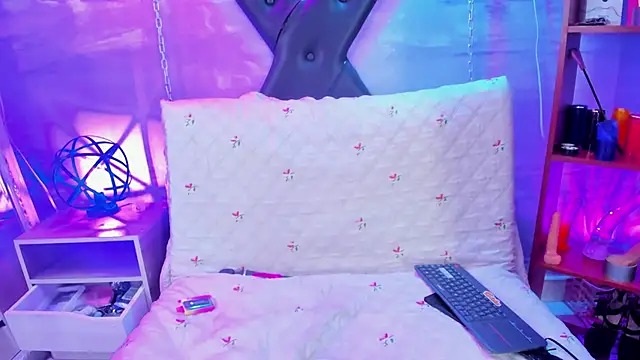 gaiia_uwu webcam