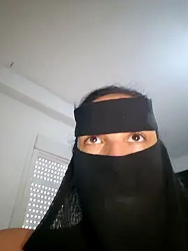Big_as-big webcam