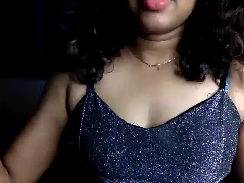 nisha-moon - Nisha-moon's free webcam - UK Sex Cams