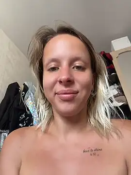 LikaCat live cam