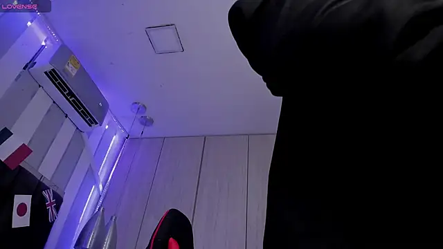 AkazaBoy_