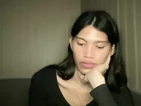Yourgoddess_jayve's room