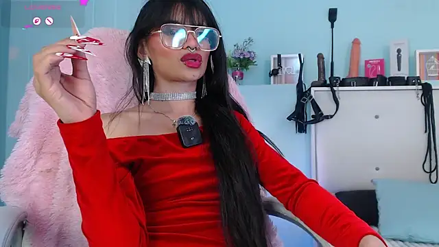 Emerald_gh webcam