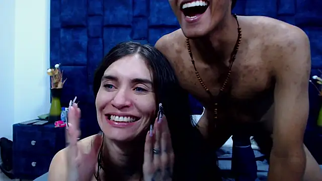 GroupNoLimits live cam on StripChat