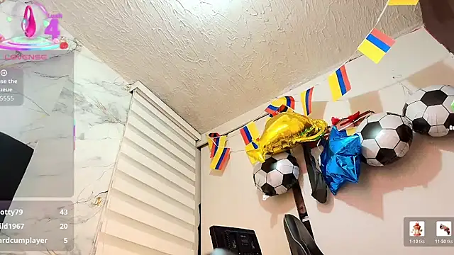 rachelroberts live cam