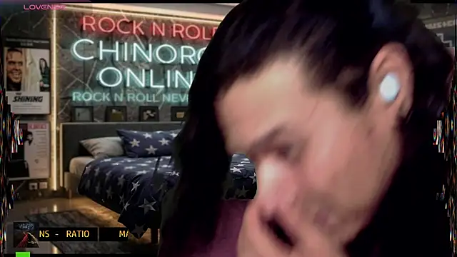 chino_roz live cam