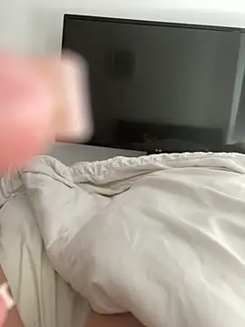 Hornygirl98989