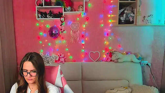 hotty_girls_here webcam