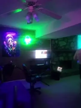 chronic_vibez webcam