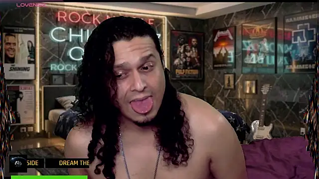 chino_roz webcam