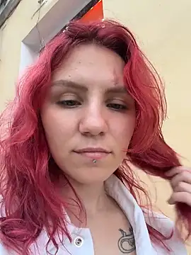 -straycat- (F young) - Show asshole + 1 sweet spank